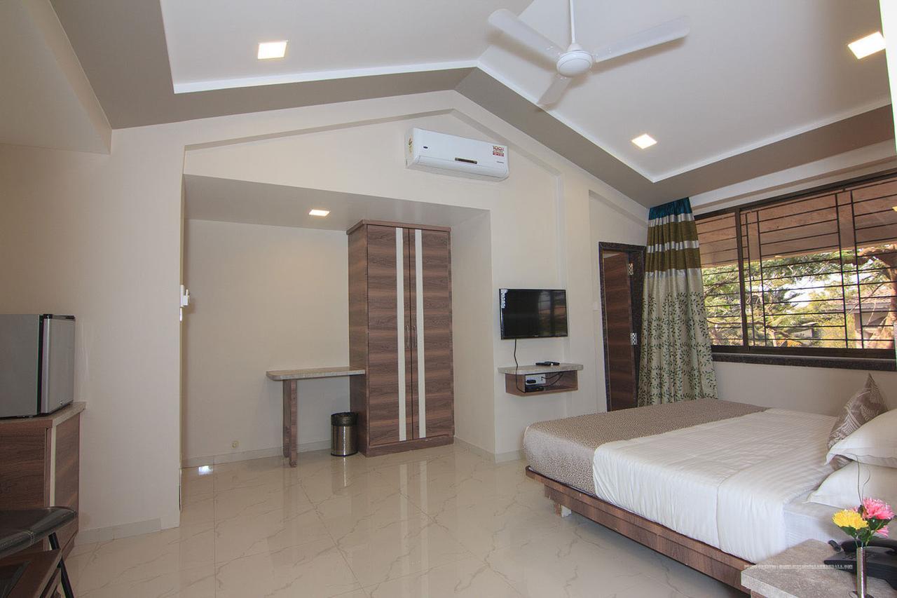 Highland Resort Lonavala Bagian luar foto