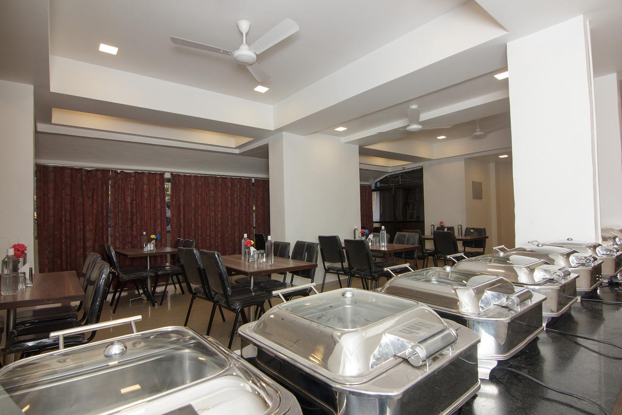Highland Resort Lonavala Bagian luar foto