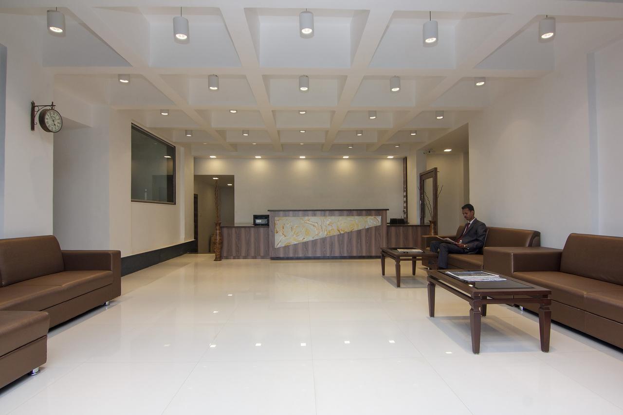 Highland Resort Lonavala Bagian luar foto
