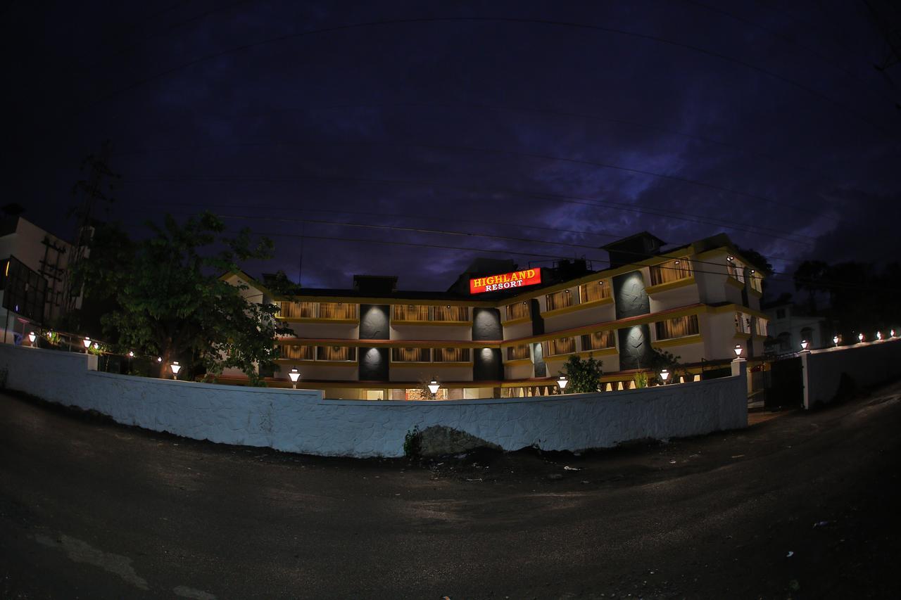 Highland Resort Lonavala Bagian luar foto